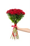 Букет из 15 красных кустовых хризантем (Бонтемпии) с лентой. 2411 - фото 5319